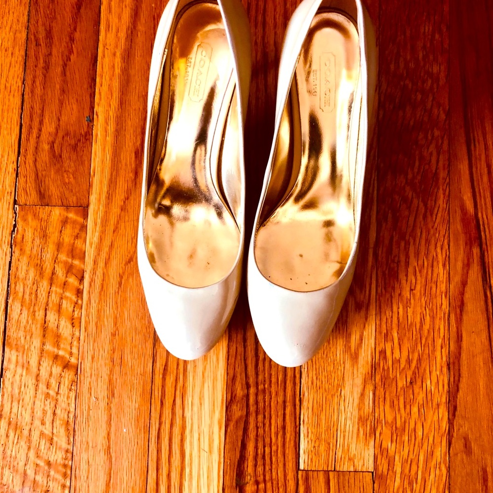 Women shoes